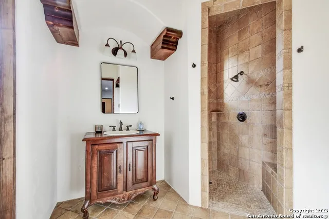 202 WATERSTONE PKWY Boerne, TX 78006