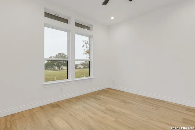 336 Knollwood Bandera, TX 78003
