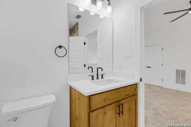 336 Knollwood Bandera, TX 78003