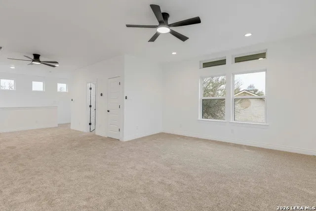336 Knollwood Bandera, TX 78003