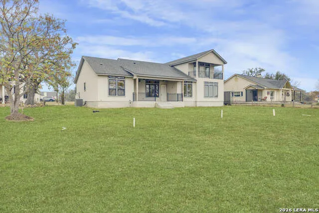 336 Knollwood Bandera, TX 78003