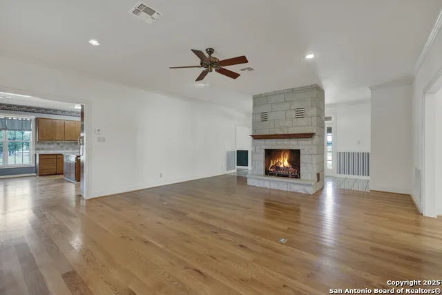 82 Bell Mountain Willow City, TX 78675