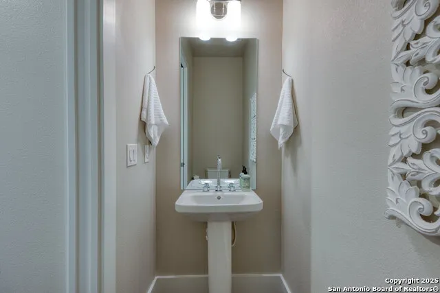 139 Cedar #103 Unit 103 San Antonio, TX 78210