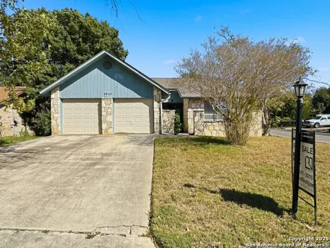 3800 Overlook