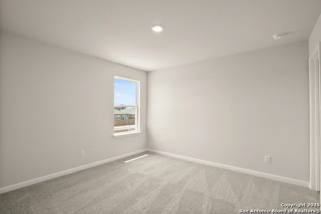 13624 Helton Pass St Hedwig, TX 78152