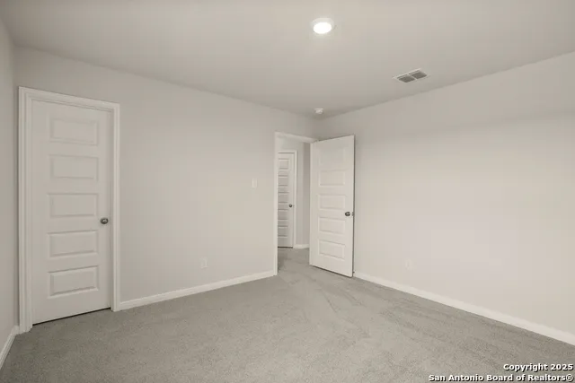 13624 Helton Pass St Hedwig, TX 78152