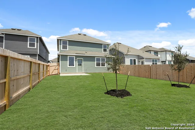 13624 Helton Pass St Hedwig, TX 78152