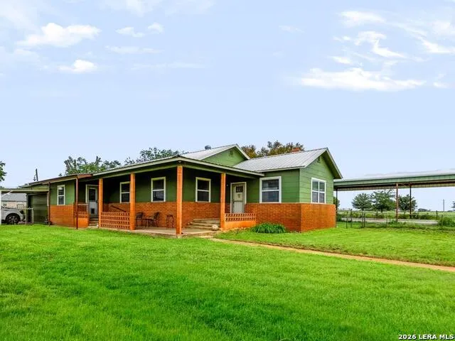 15637 KILOWATT RD Elmendorf, TX 78112
