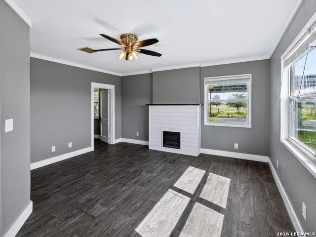 15637 KILOWATT RD Elmendorf, TX 78112