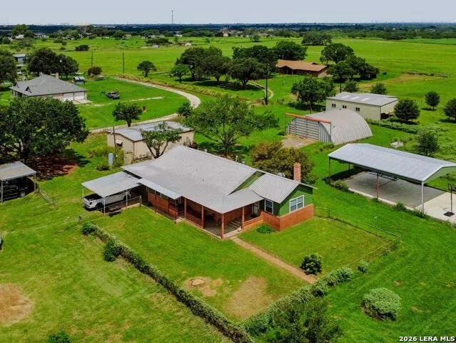 15637 KILOWATT RD Elmendorf, TX 78112