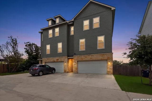 614 Errol Unit 501 San Antonio, TX 78216