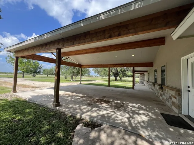 1797 US Highway 90 East Hondo, TX 78861