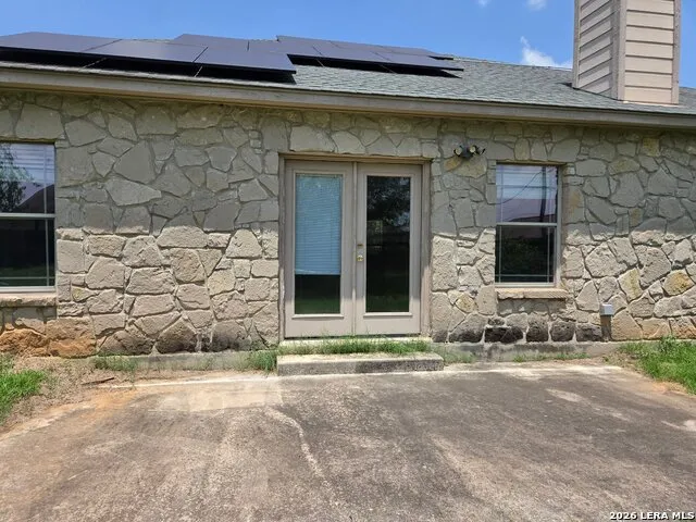 106 Crestway Floresville, TX 78114