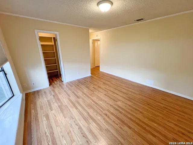 5809 WINTERHAVEN DR Windcrest, TX 78239