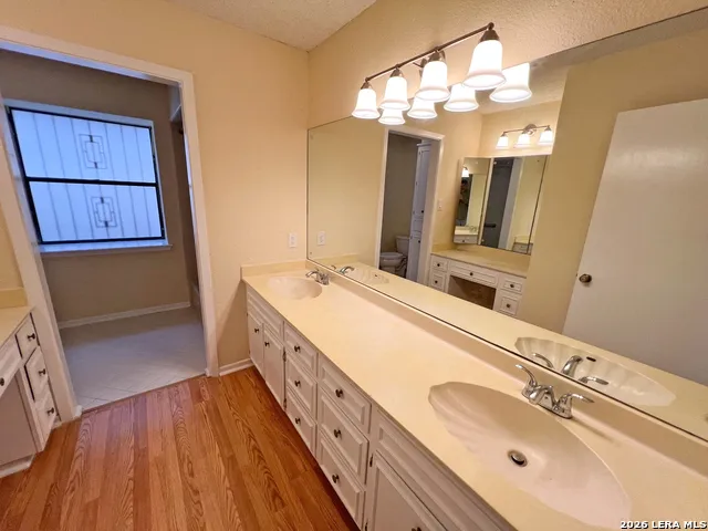 5809 WINTERHAVEN DR Windcrest, TX 78239