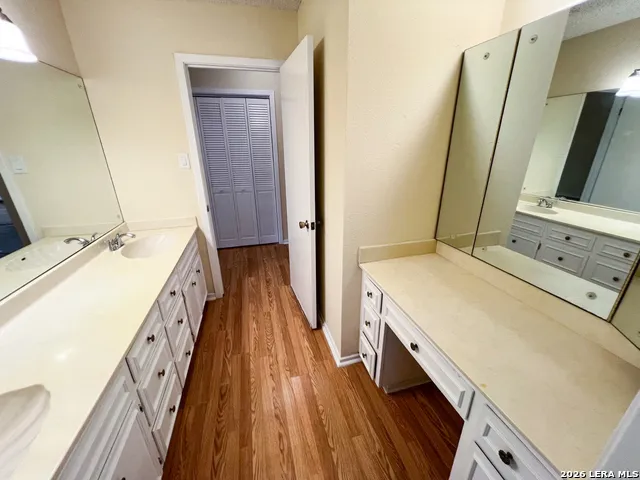 5809 WINTERHAVEN DR Windcrest, TX 78239