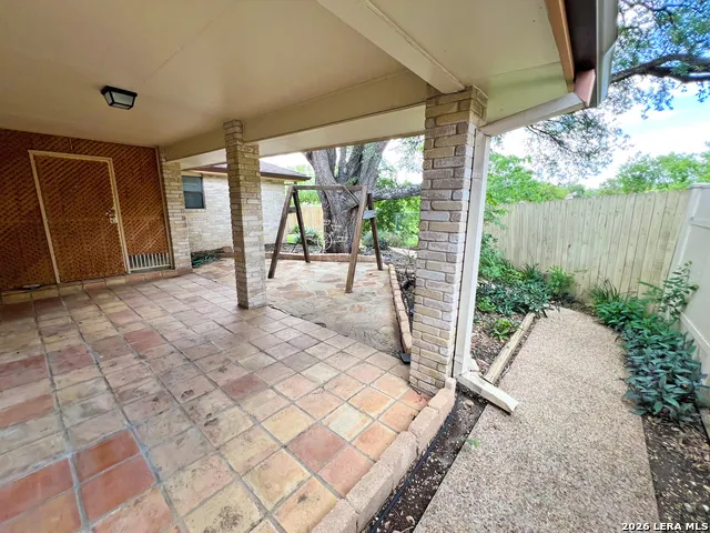 5809 WINTERHAVEN DR Windcrest, TX 78239