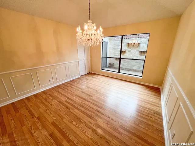 5809 WINTERHAVEN DR Windcrest, TX 78239