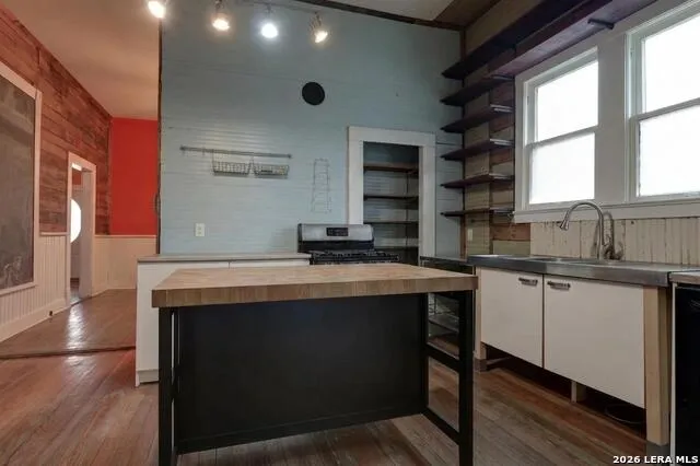 529 Mason St San Antonio, TX 78208