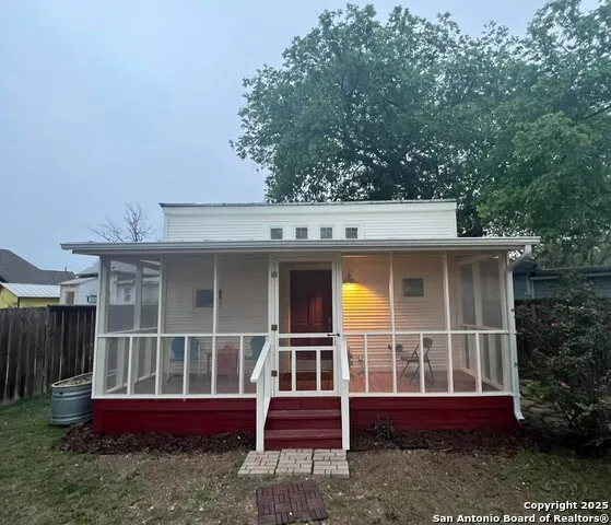 529 Mason St San Antonio, TX 78208
