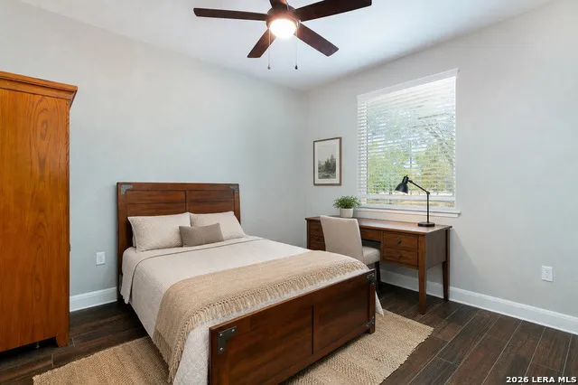 209 Gentle Breeze Floresville, TX 78114