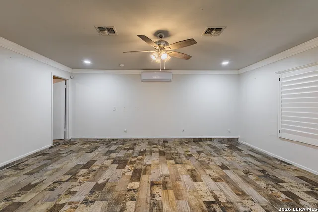 2139 Ricks Dr Eagle Pass, TX 78852