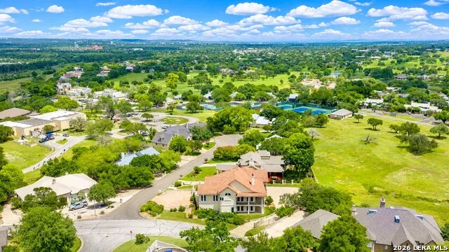107 Deerwood Drive Kerrville, TX 78028