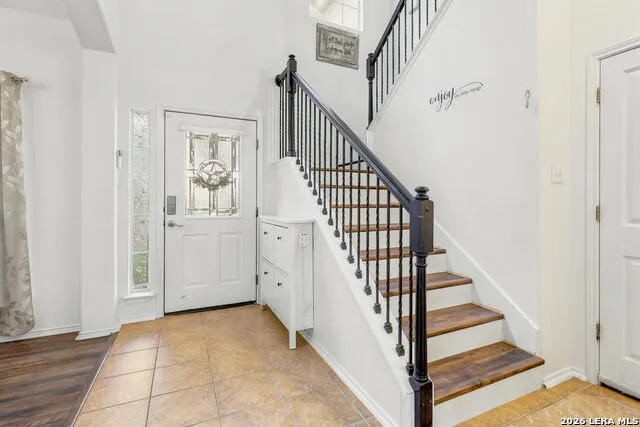 1006 Candlenut San Antonio, TX 78245