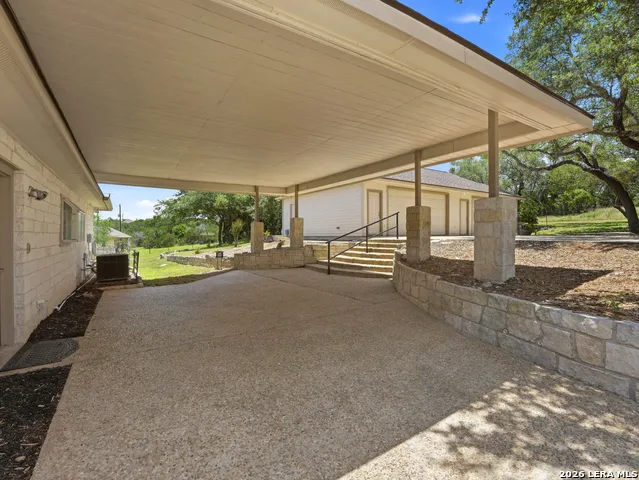 186 SCOUT LN Spring Branch, TX 78070