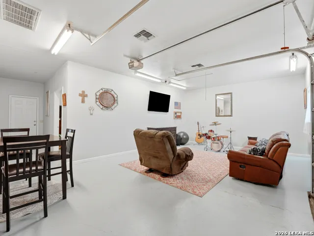 186 SCOUT LN Spring Branch, TX 78070