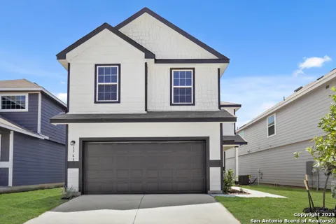 13632 Helton Pass