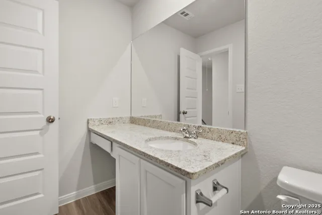 13632 Helton Pass St Hedwig, TX 78152