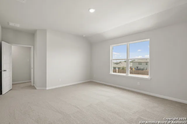 13632 Helton Pass St Hedwig, TX 78152