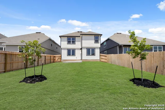 13632 Helton Pass St Hedwig, TX 78152