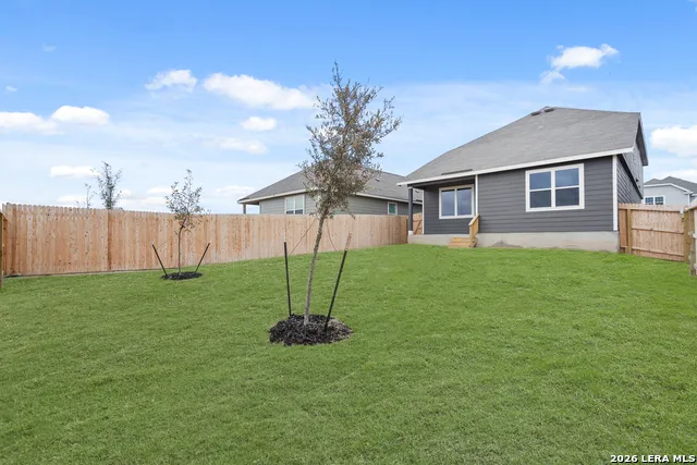 13631 Helton Pass St Hedwig, TX 78152