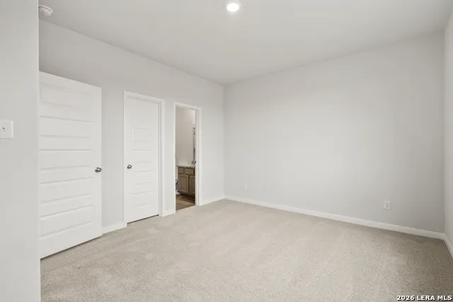 13627 Helton Pass St Hedwig, TX 78152
