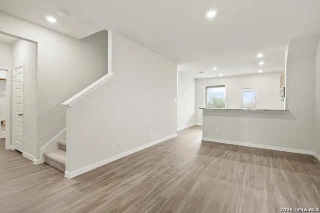 13627 Helton Pass St Hedwig, TX 78152