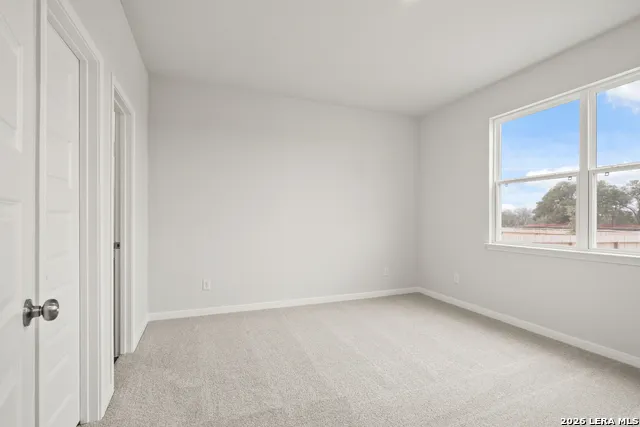 13627 Helton Pass St Hedwig, TX 78152
