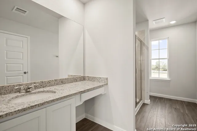 13620 Helton Pass St Hedwig, TX 78152