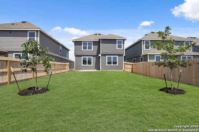 13620 Helton Pass St Hedwig, TX 78152