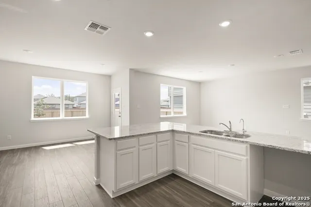 13620 Helton Pass St Hedwig, TX 78152