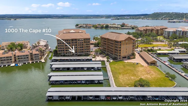 1000 The Cape #10 Horseshoe Bay, TX 78657