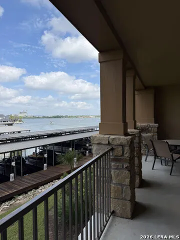 1000 The Cape #10 Horseshoe Bay, TX 78657