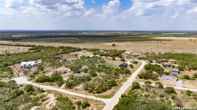 100 County Road 2669 Devine, TX 78016