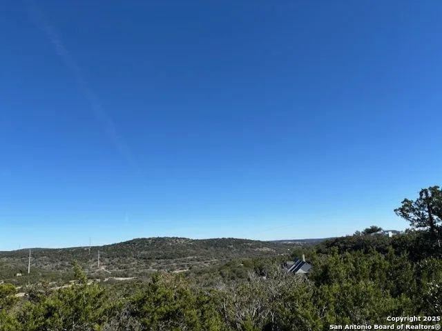 13845 WALNUT RIDGE Helotes, TX 78023