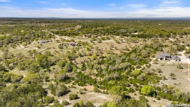19 STONE RIDGE MOUNTAIN DR Round Mountain, TX 78663