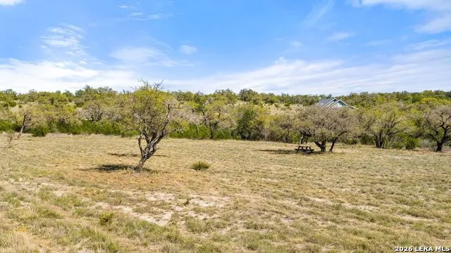 19 STONE RIDGE MOUNTAIN DR Round Mountain, TX 78663