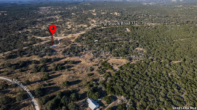 10581 W Ranch Road 337 Camp Wood, TX 78833