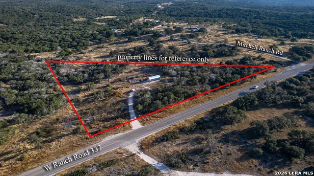 10581 W Ranch Road 337 Camp Wood, TX 78833