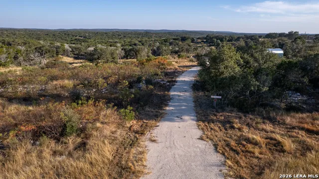 10581 W Ranch Road 337 Camp Wood, TX 78833